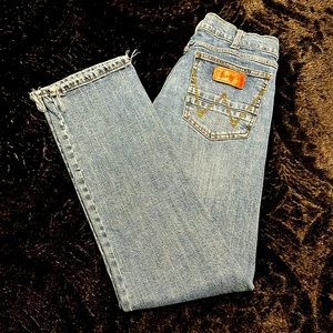 Retro Wrangler 32x34 straight fit jeans